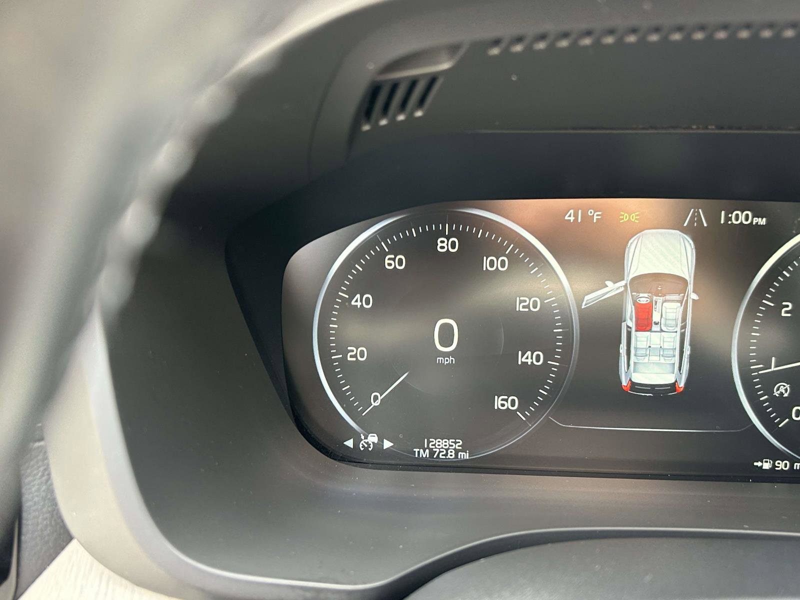 Used 2018 Volvo XC60 T6 Inscription w/ Convenience Package image 26