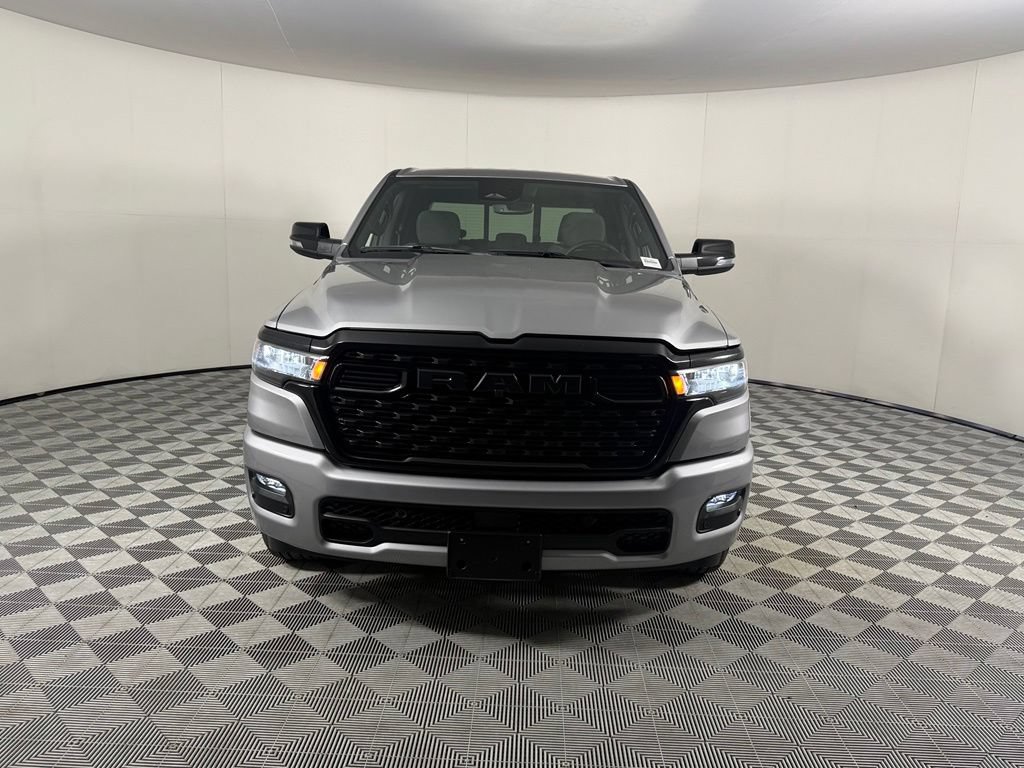 Used 2025 RAM 1500 Big Horn AWD/4WD image 3