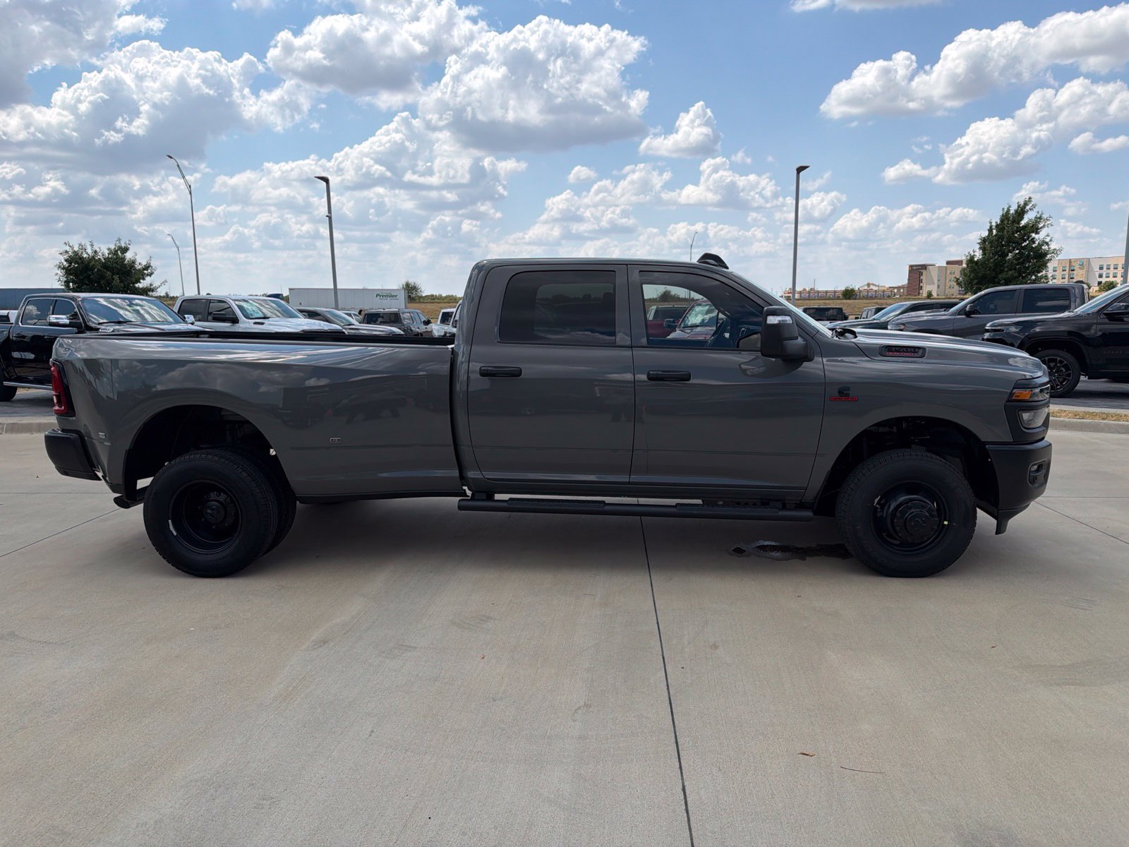 New 2027 RAM 3500 Tradesman AWD/4WD image 6