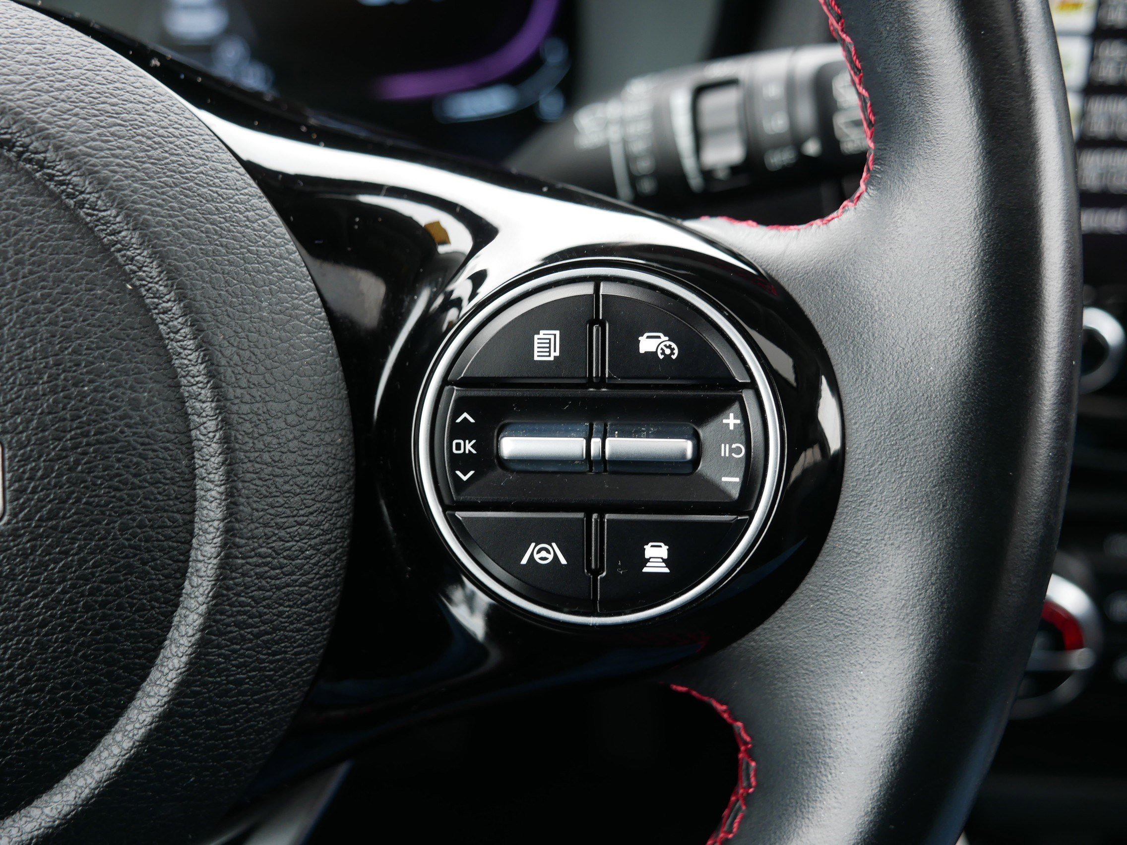 Certified 2023 Kia Soul GT-Line w/ GT-Line Technology Package image 30