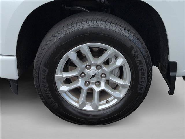Used 2024 Chevrolet Silverado 1500 RST w/ Convenience Package II RWD image 30