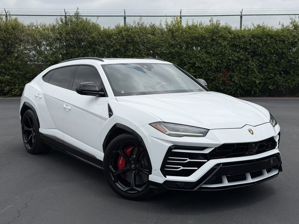Used 2021 Lamborghini Urus AWD/4WD image 4