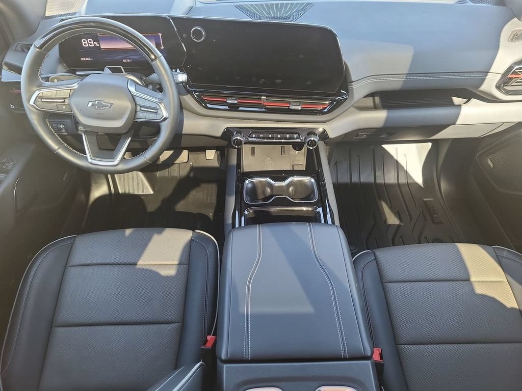 Used 2026 Chevrolet Silverado EV Trail Boss w/ LPO, Gameday Tailgate Package AWD/4WD image 26