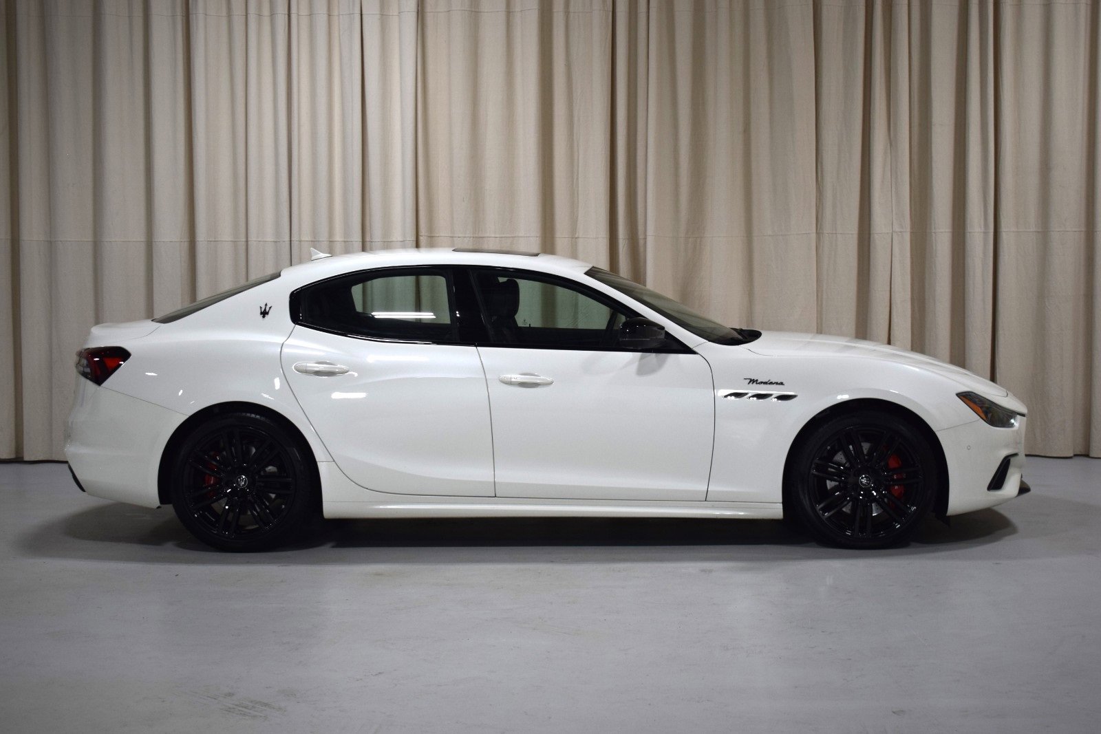Certified 2022 Maserati Ghibli Modena Q4 image 15