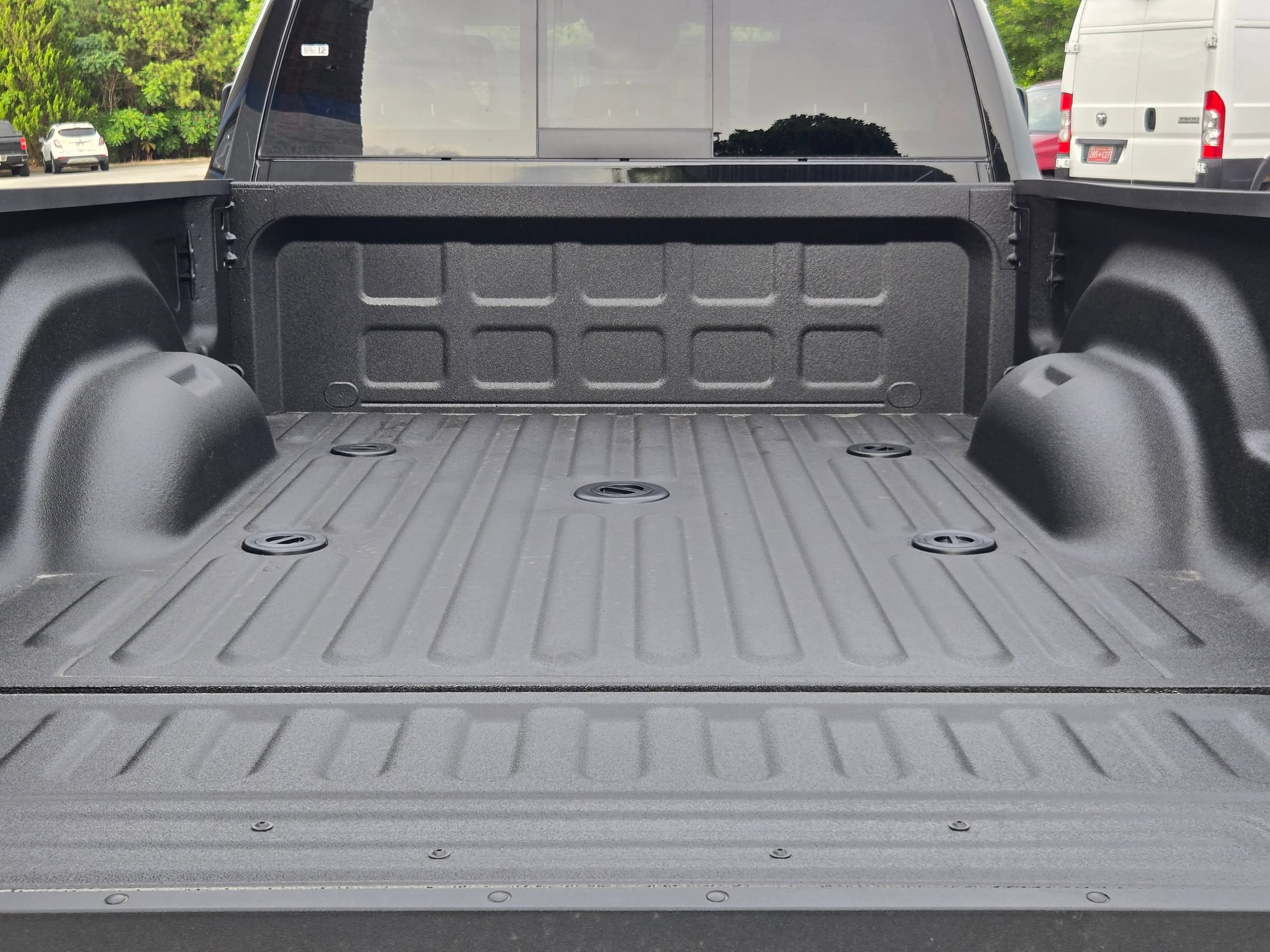 New 2026 RAM 2500 Laramie w/ Night Edition AWD/4WD image 16