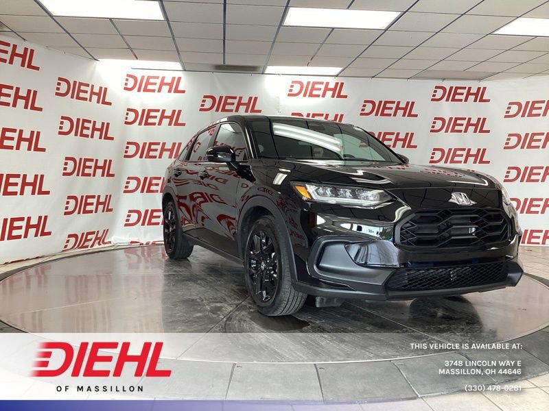 Used 2025 Honda HR-V Sport image 1