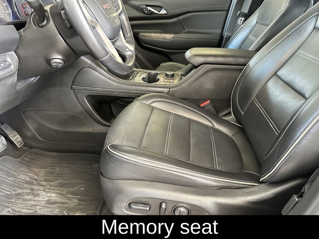 Used 2021 GMC Acadia Denali w/ Denali Ultimate Package image 13