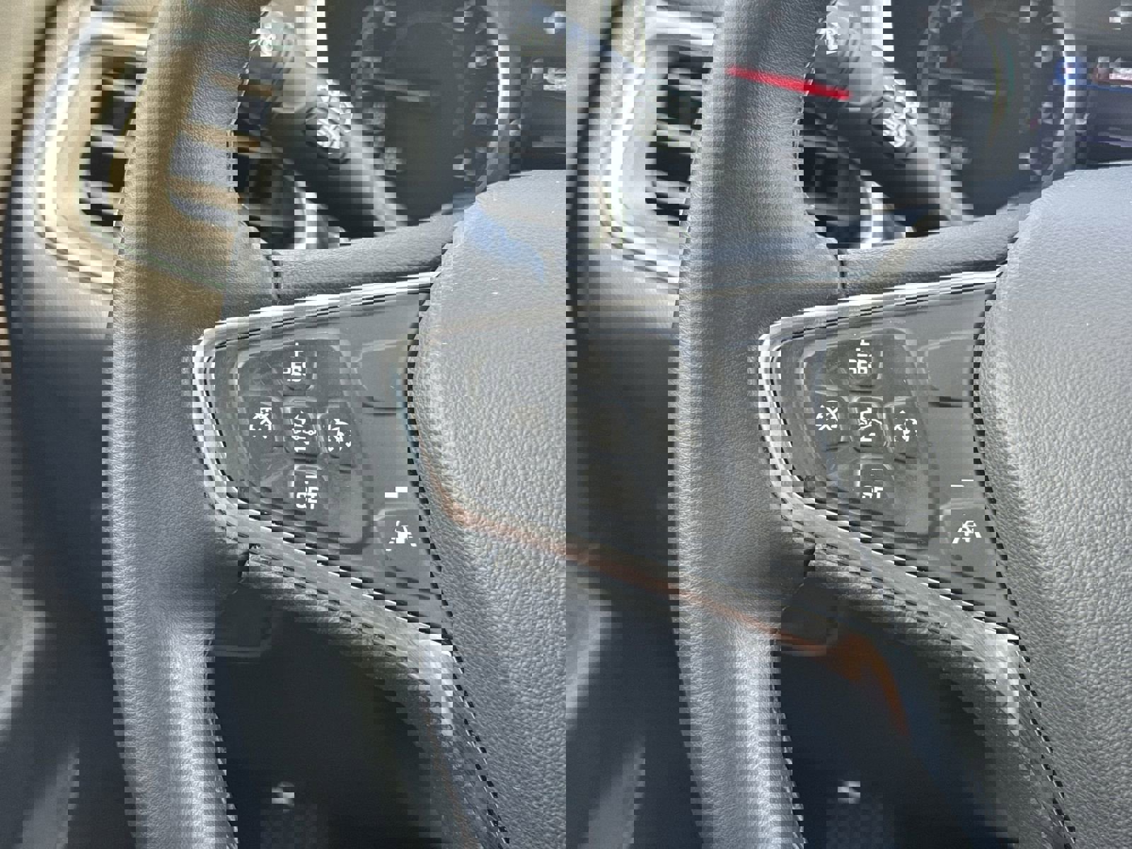 Used 2024 Chevrolet Equinox LT image 19