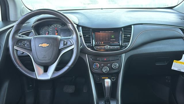 Used 2021 Chevrolet Trax LT w/ Driver Confidence Package image 7