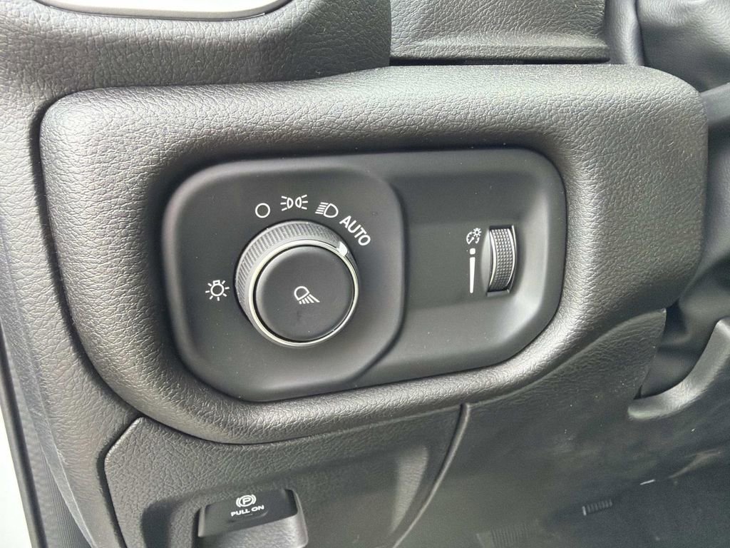 Used 2023 RAM 1500 Big Horn image 26