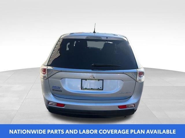 Used 2014 Mitsubishi Outlander ES FWD image 5