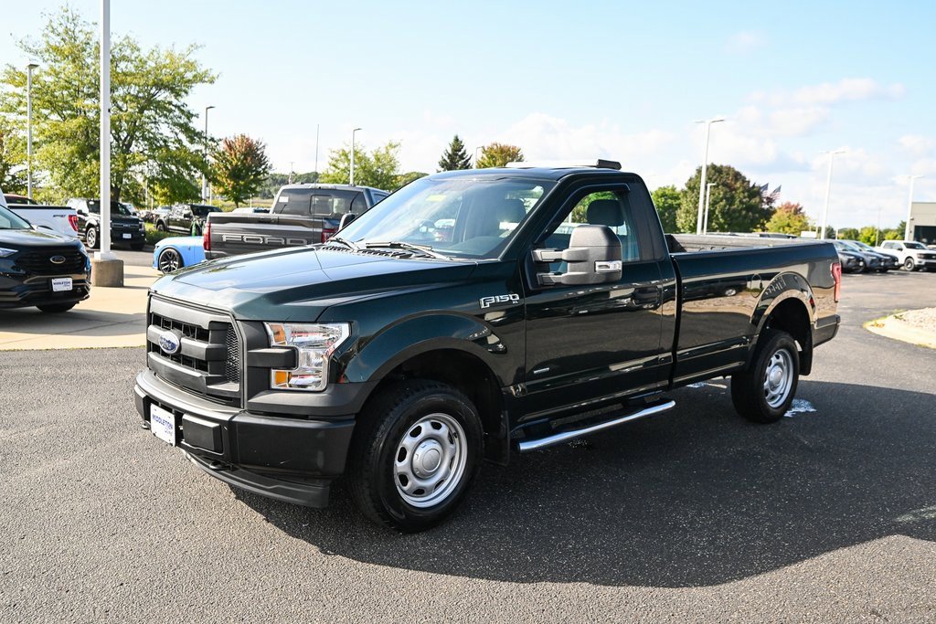Used 2017 Ford F150 XL w/ Heavy-Duty Payload Package image 9