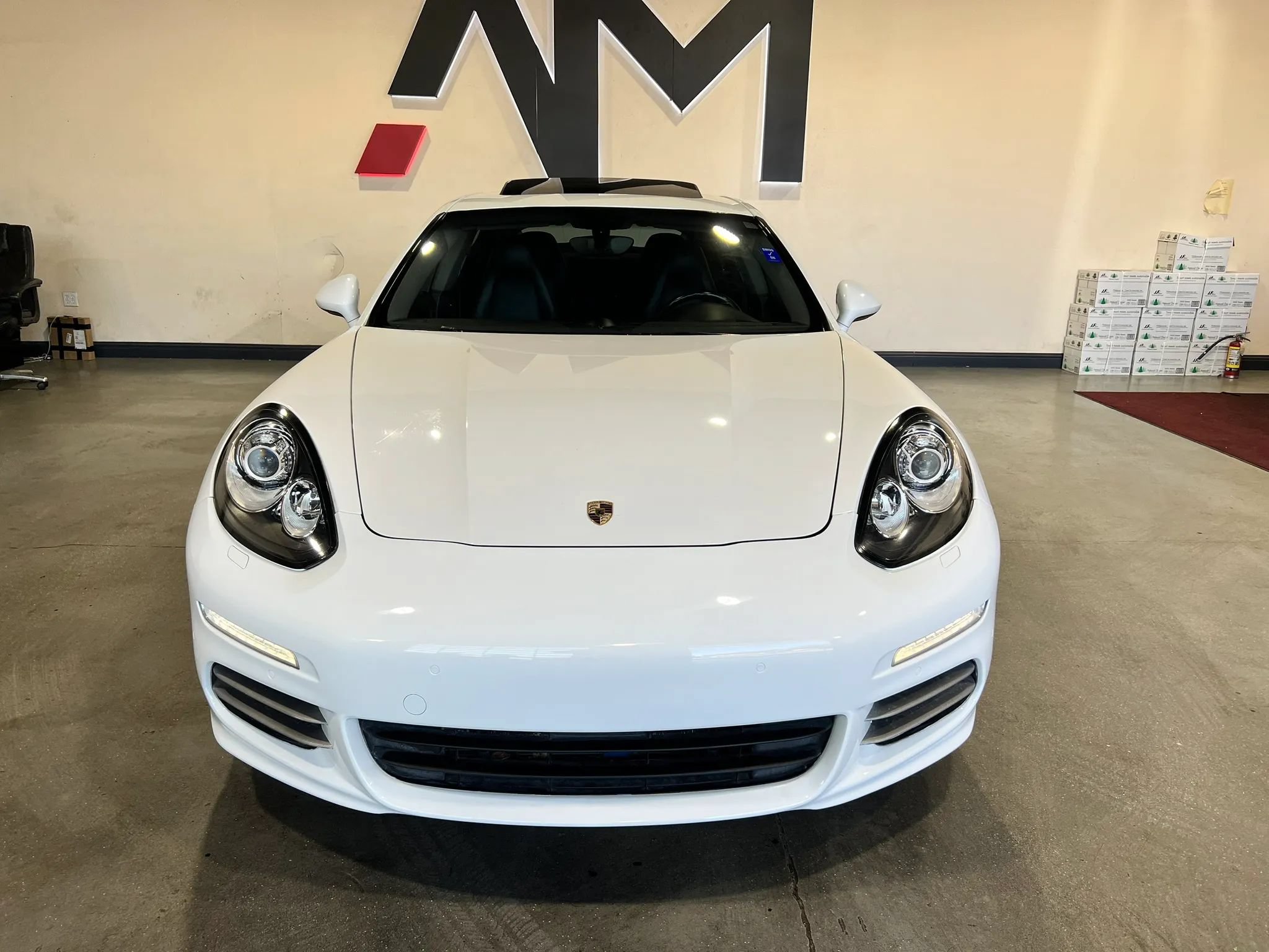 Used 2015 Porsche Panamera 4S AWD/4WD image 2