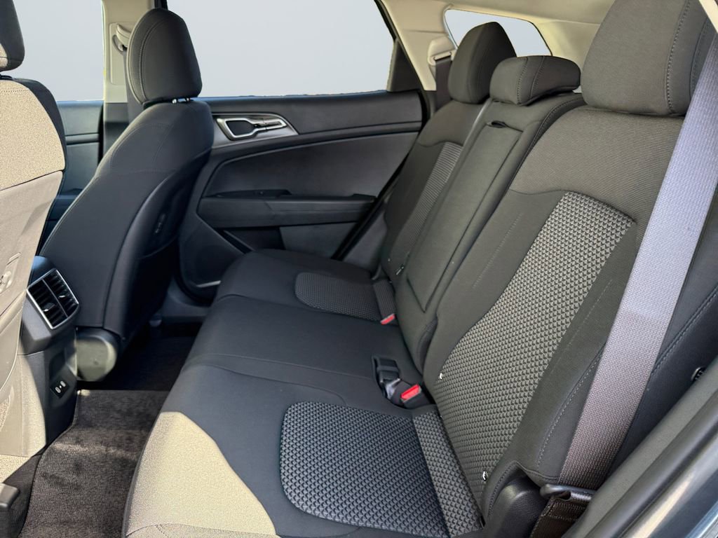New 2026 Kia Sportage S image 13