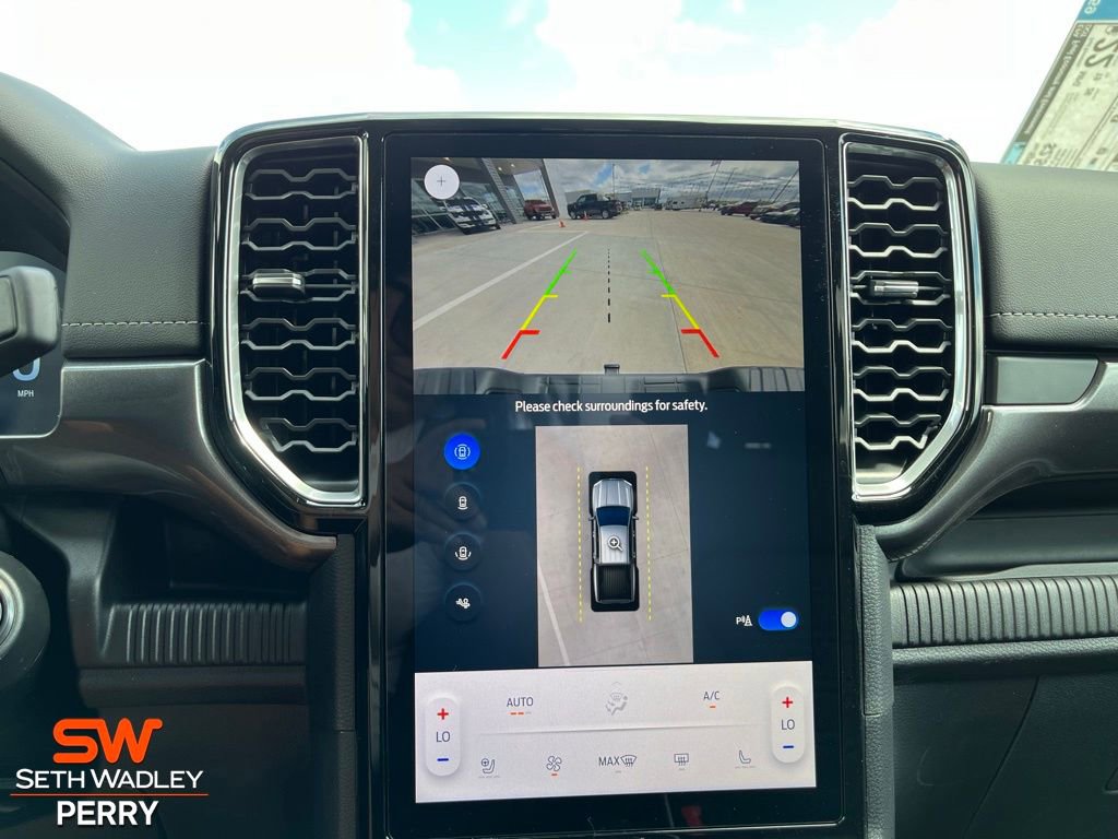 New 2025 Ford Ranger Lariat w/ FX4 Off-Road Package image 14