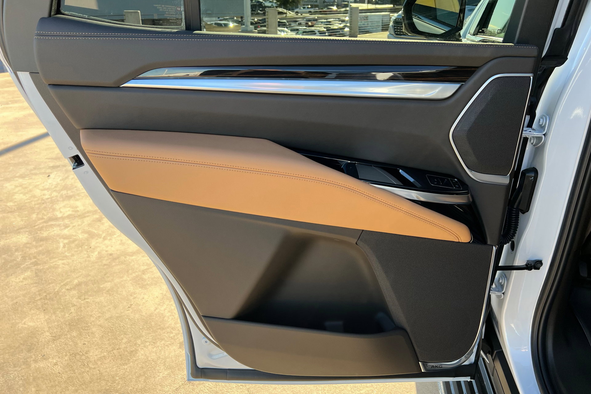 New 2026 Cadillac Escalade Luxury w/ Touring Package image 19