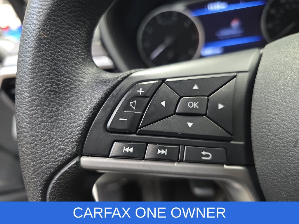 Used 2025 Nissan Altima 2.5 SV FWD image 17