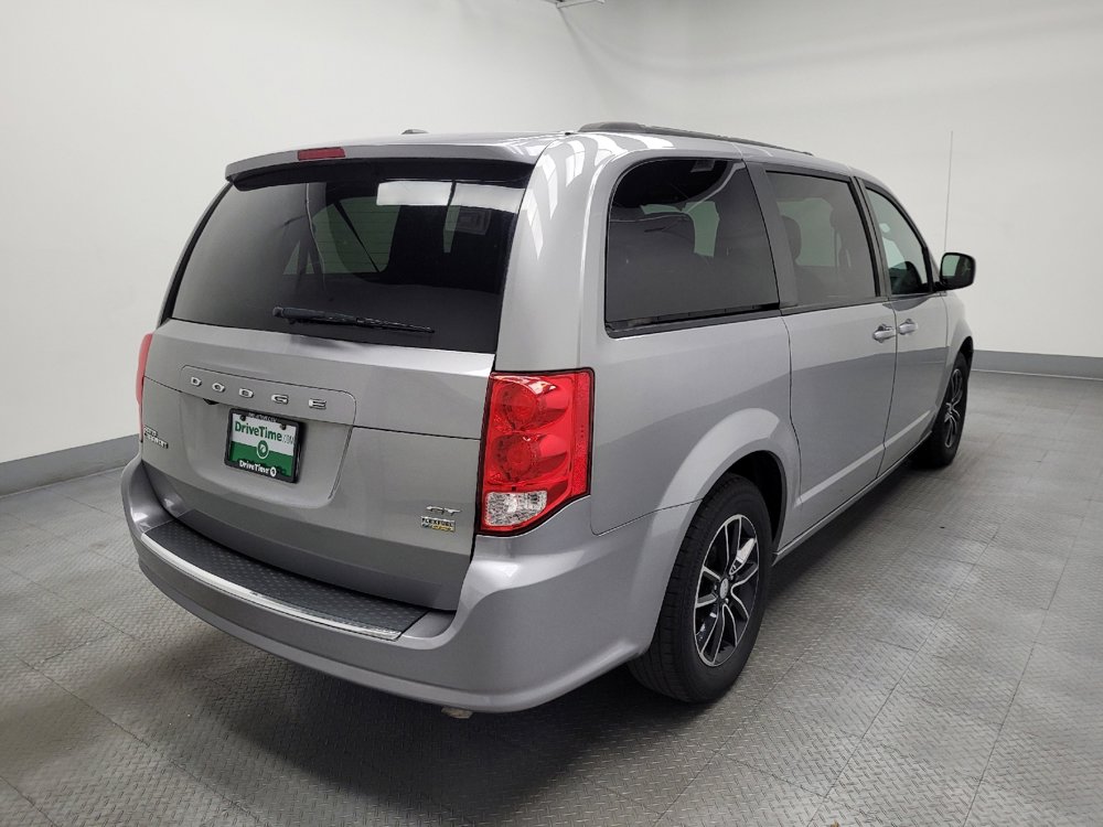Used 2019 Dodge Grand Caravan GT image 9