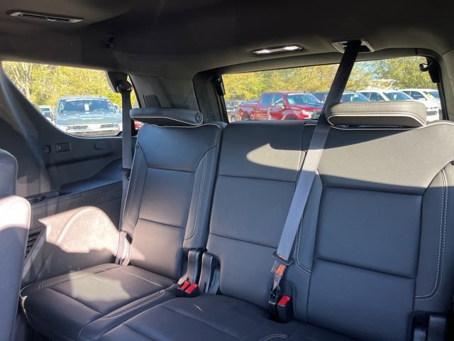 Used 2023 Chevrolet Tahoe Premier w/ Premium Package 2 AWD/4WD image 37