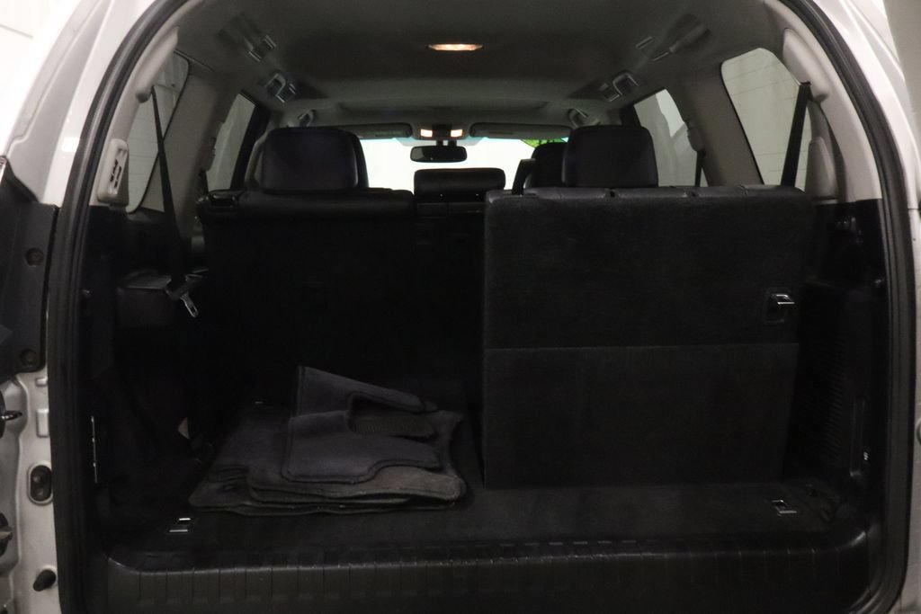 Used 2014 Lexus GX 460 Luxury AWD/4WD image 13