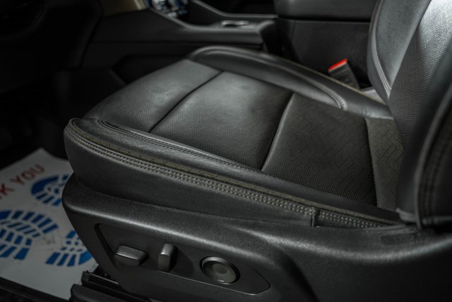 Used 2024 Chevrolet Tahoe High Country image 41