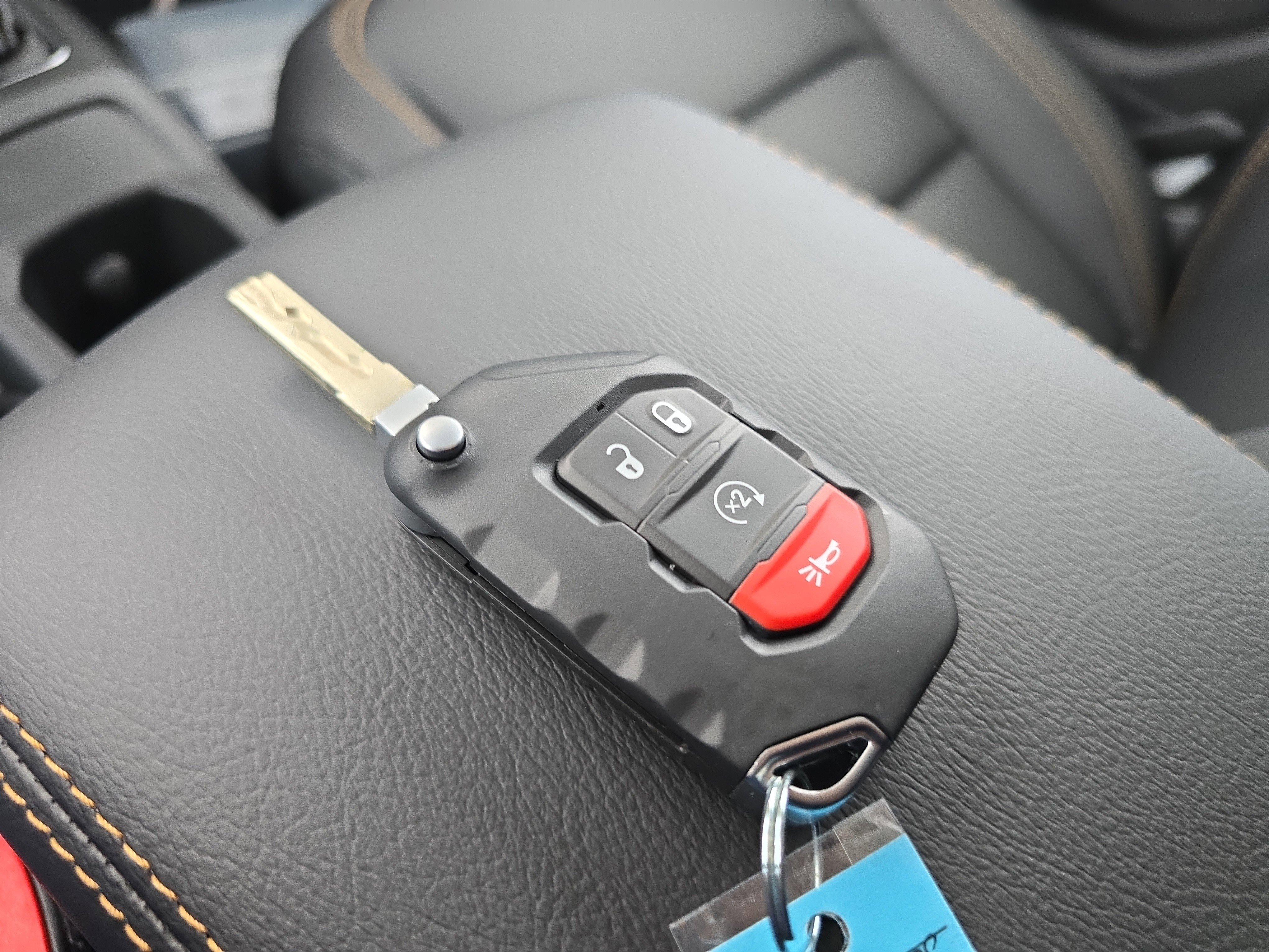 New 2025 Jeep Gladiator Sport image 29