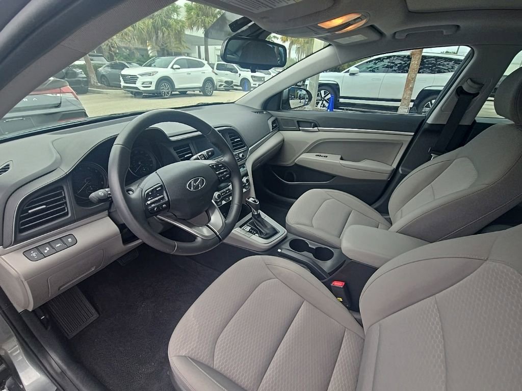 Used 2019 Hyundai Elantra Value Edition FWD image 13