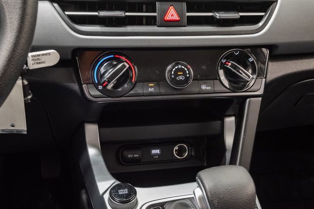 Used 2025 Kia Seltos LX AWD/4WD image 14