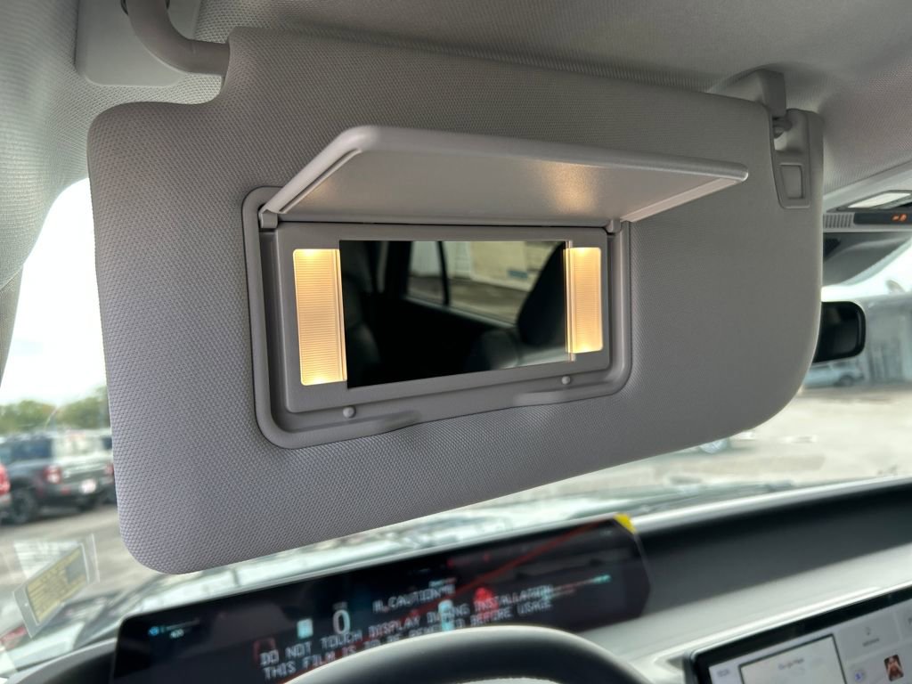 New 2025 Ford Expedition Active image 19