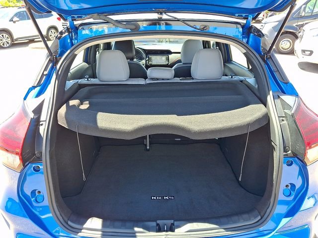 Used 2023 Nissan Kicks SR w/ SR Premium Package FWD image 24