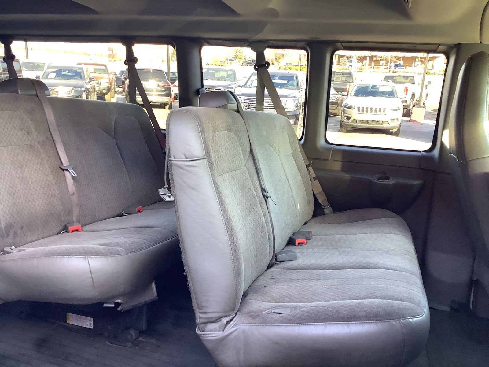 Used 2021 Chevrolet Express 3500 LT w/ LT Preferred Equipment Group RWD image 13