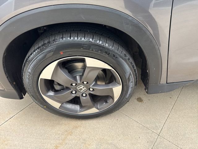Used 2018 Honda HR-V EX image 12