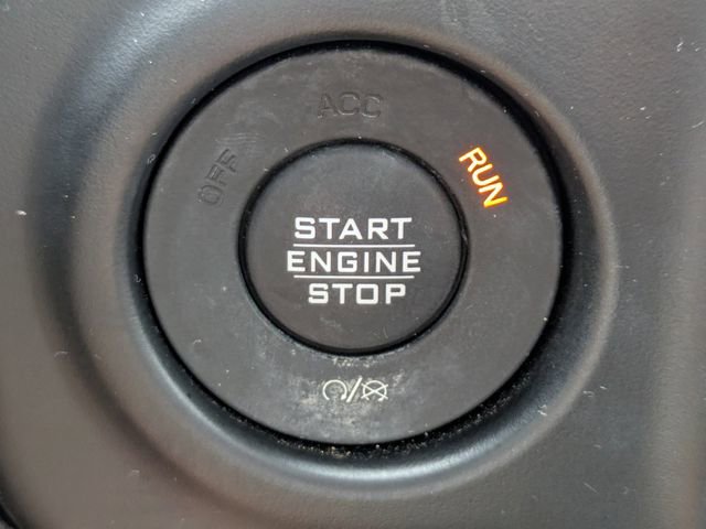 Used 2020 Jeep Wrangler Sport image 29