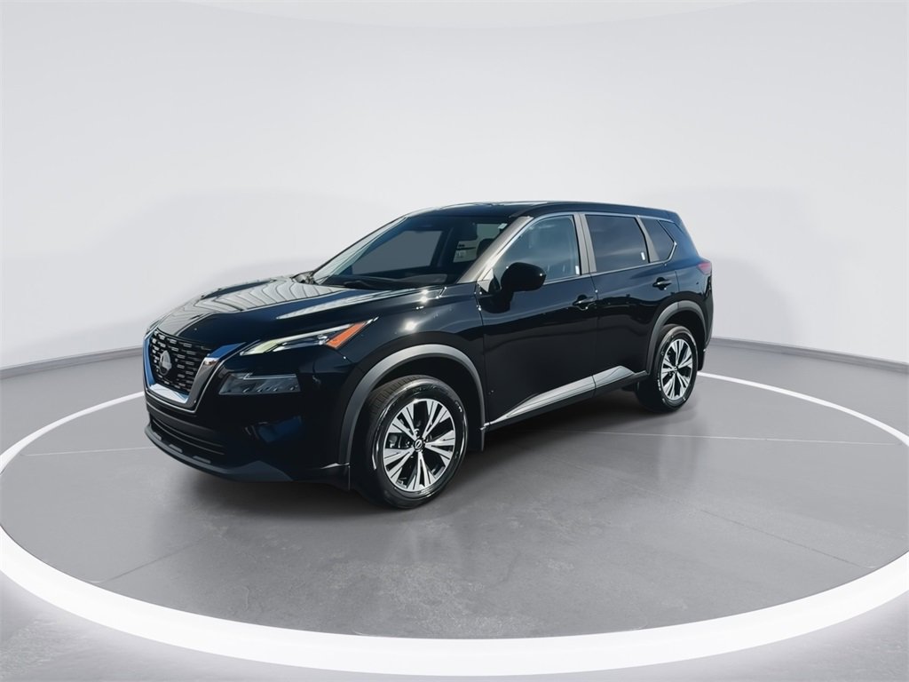 Used 2023 Nissan Rogue SV image 4