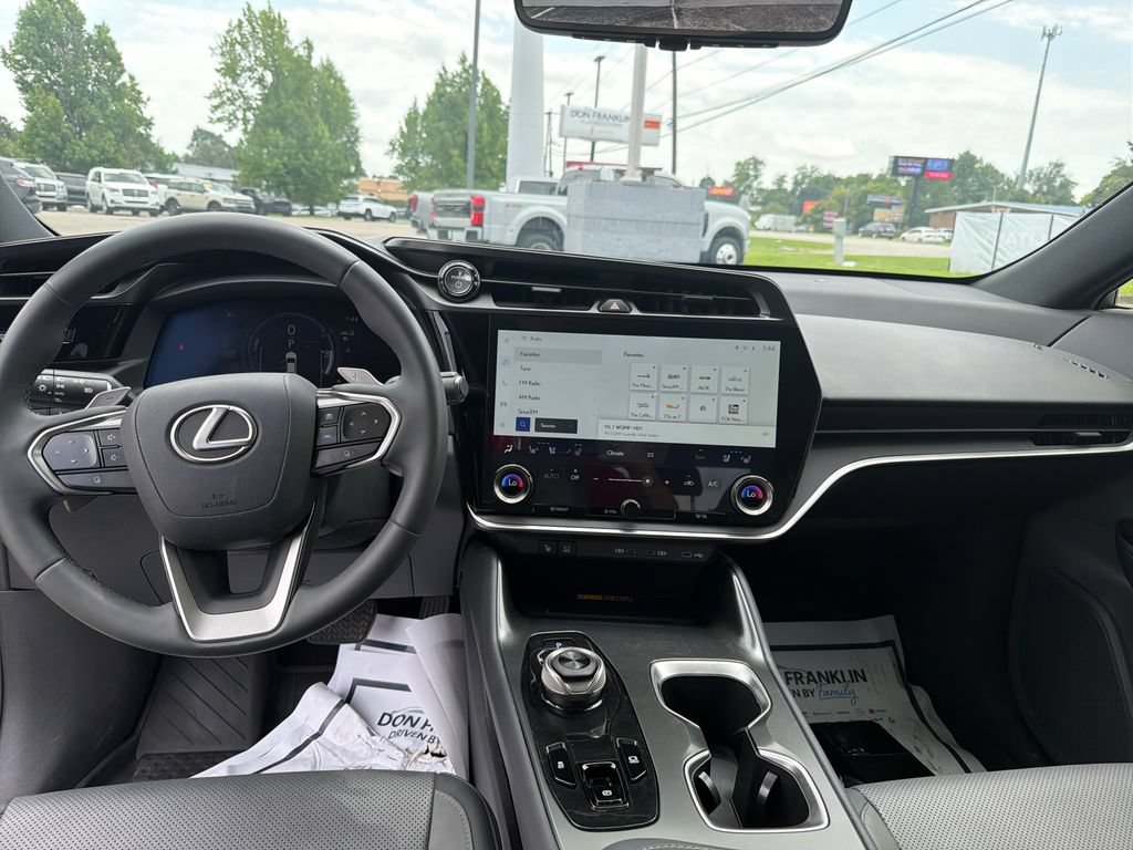 Used 2024 Lexus RZ 450e Premium w/ Technology Package AWD/4WD image 15