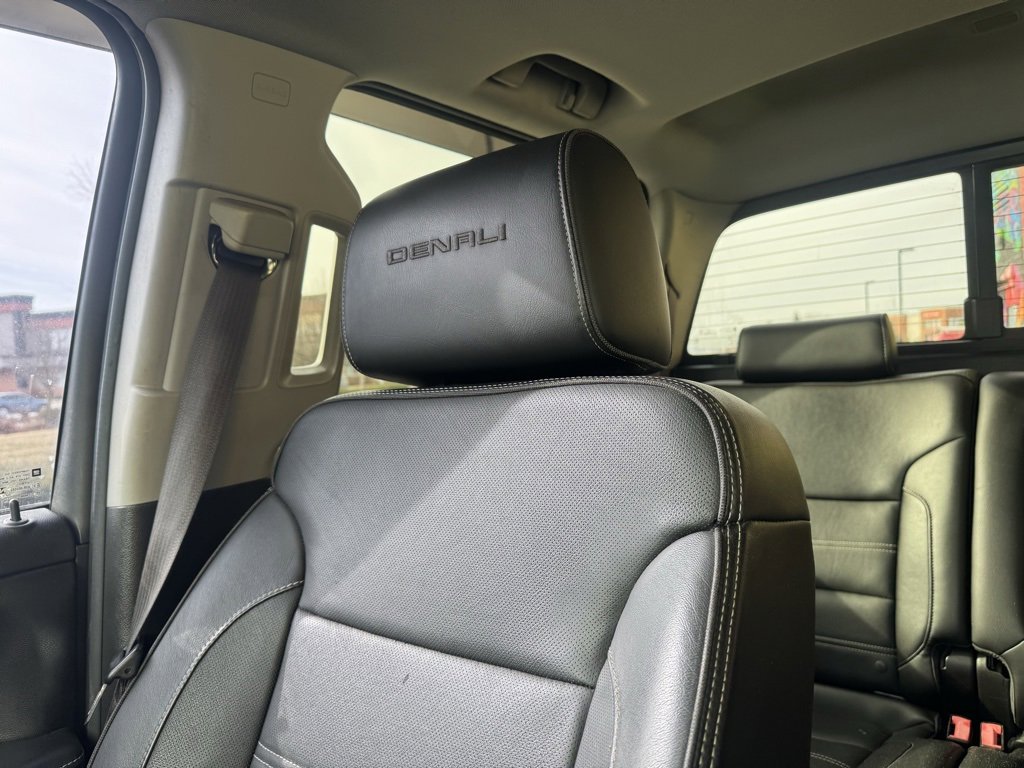 Used 2016 GMC Sierra 1500 Denali w/ Denali Ultimate Package image 10