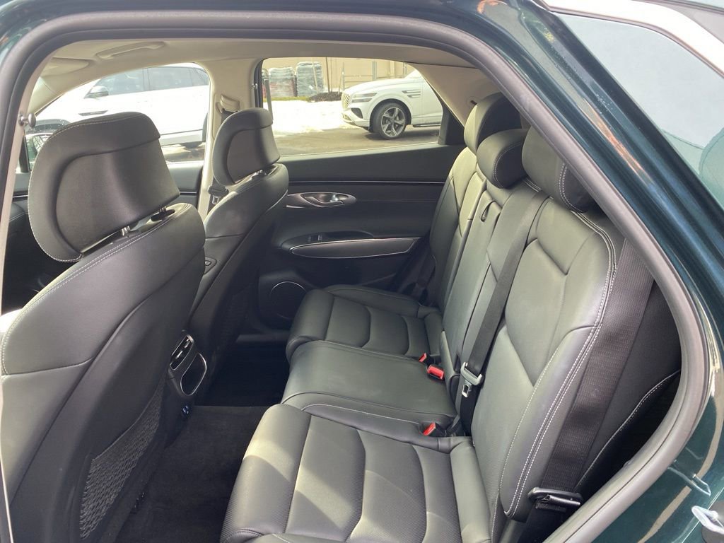 Certified 2024 Genesis GV70 2.5T w/ Select Package AWD/4WD image 19