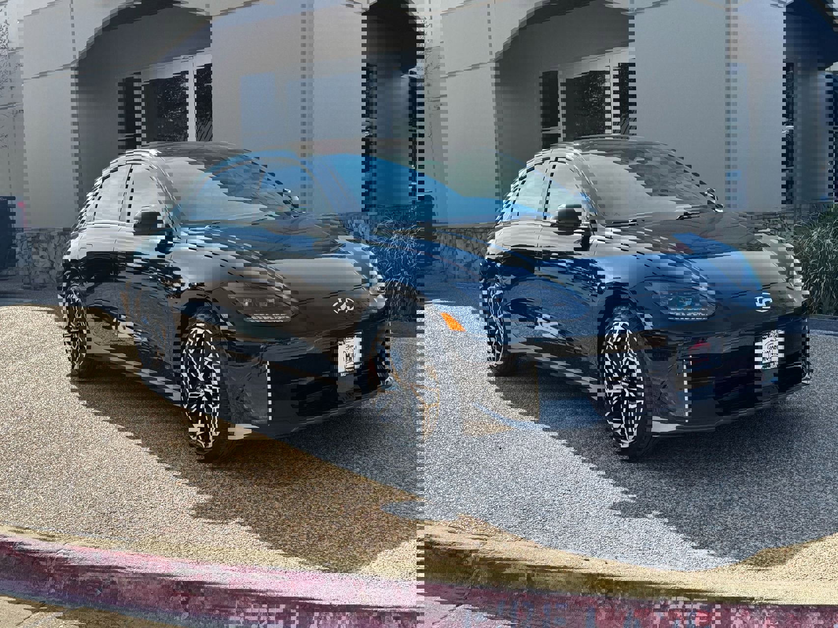 Used 2023 Hyundai Ioniq 6 SEL image 7