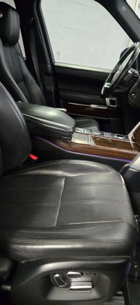 Used 2015 Land Rover Range Rover Supercharged AWD/4WD image 9
