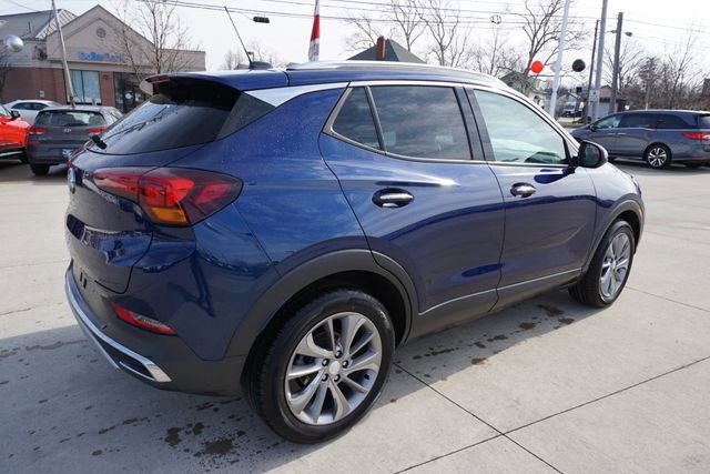 Used 2023 Buick Encore GX Essence w/ Experience Buick Package image 4
