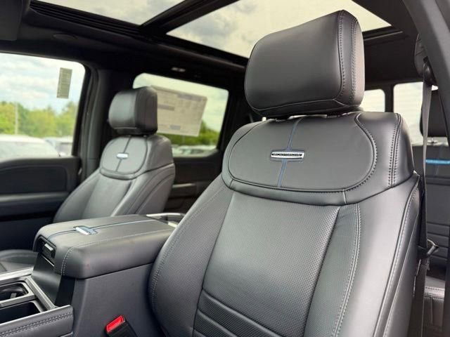 New 2026 Ford F250 Platinum AWD/4WD image 17
