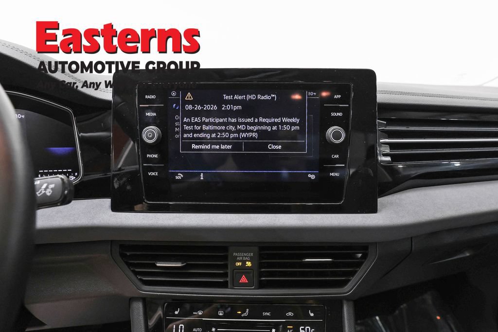 Used 2025 Volkswagen Jetta SE FWD image 12