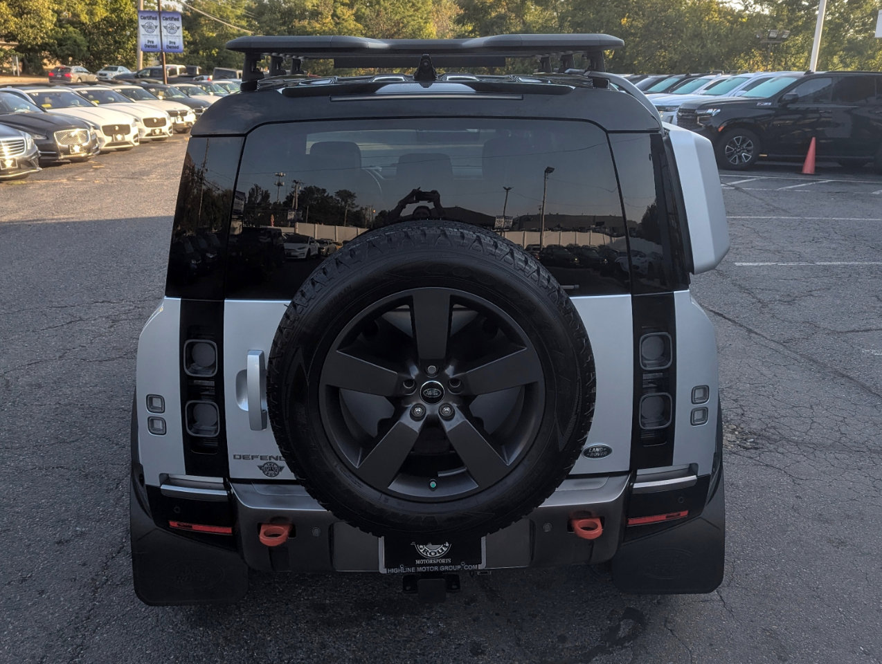 Used 2020 Land Rover Defender 110 X image 8