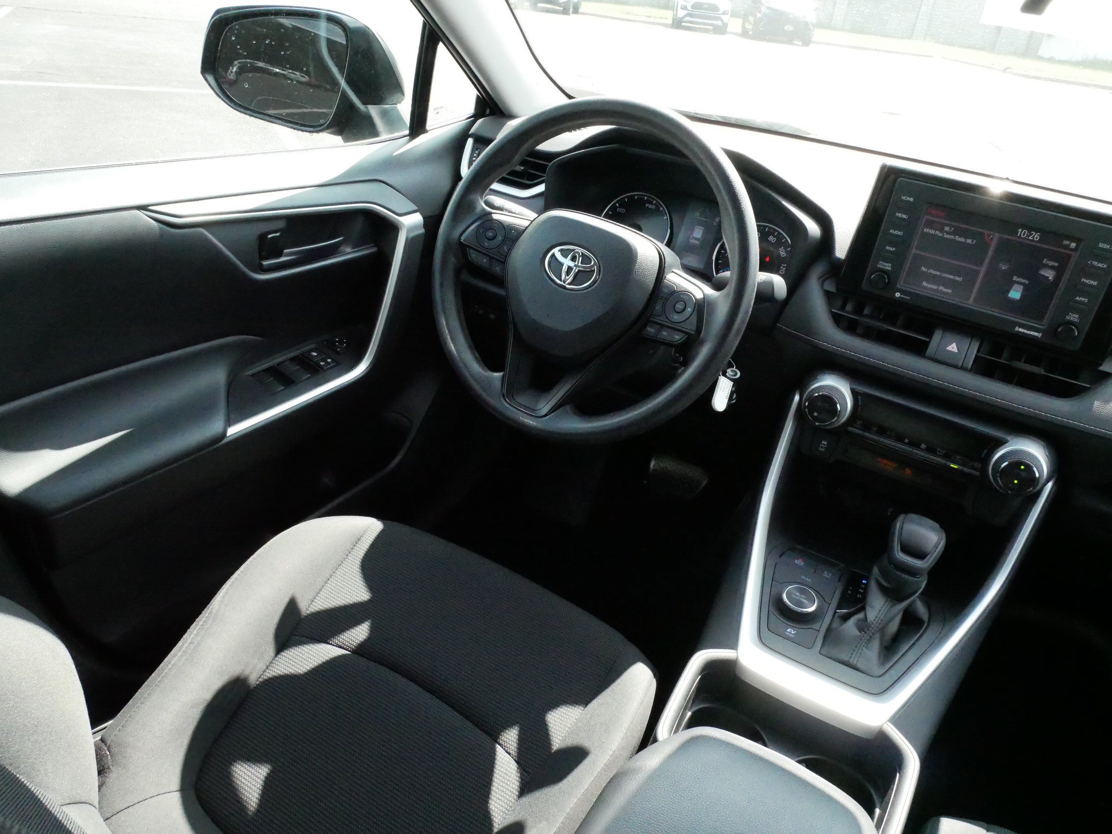 Certified 2021 Toyota RAV4 LE w/ Carpet Mat Package (TMS) AWD/4WD image 9