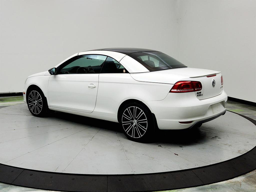 Used 2013 Volkswagen Eos w/ Sport Package image 7