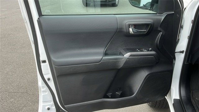 Certified 2021 Toyota Tacoma TRD Off-Road w/ TRD Premium Off Road Package image 9