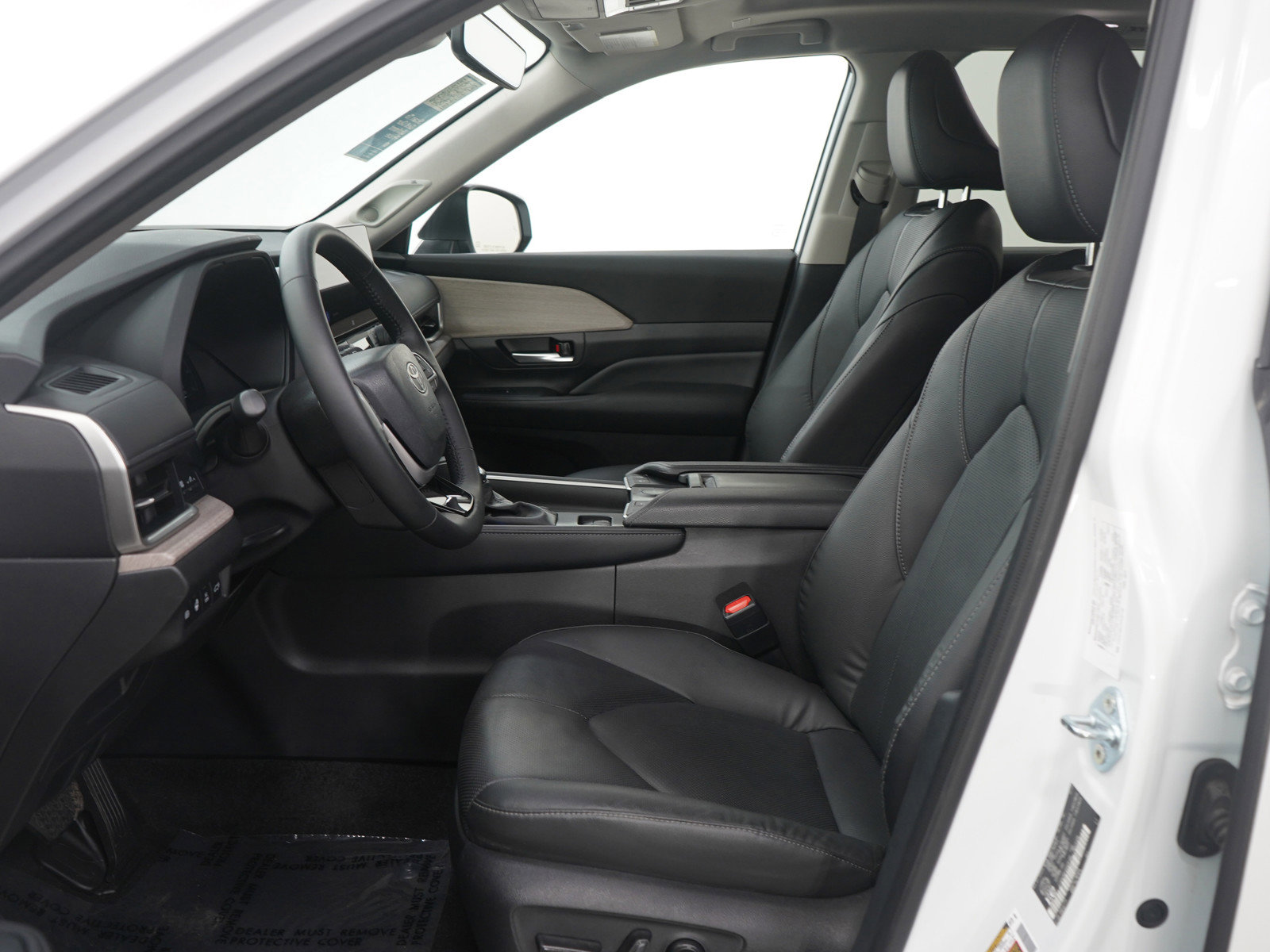 Used 2025 Toyota Grand Highlander AWD Hybrid image 16