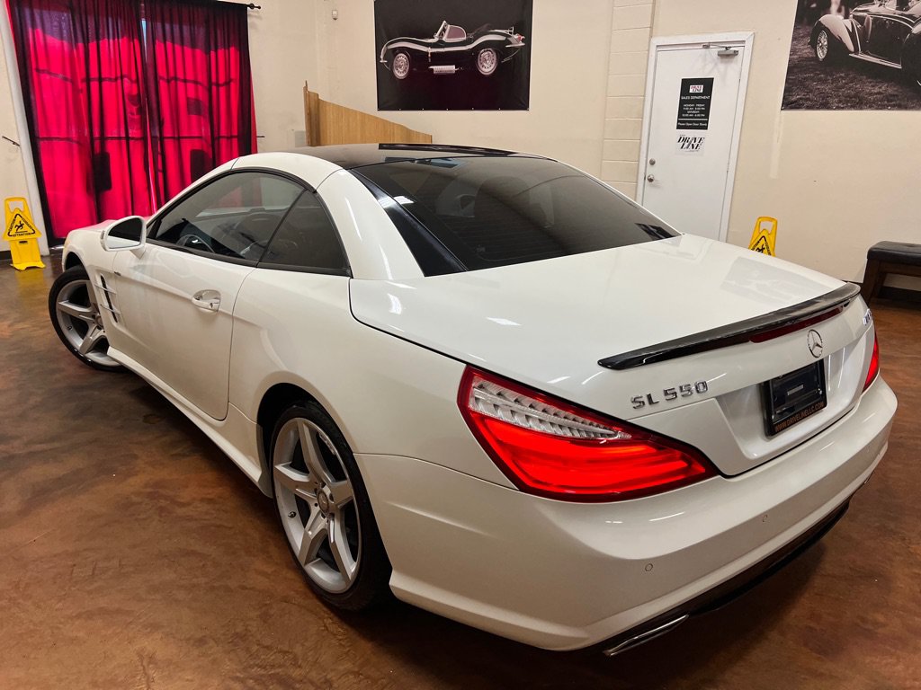 Used 2013 Mercedes-Benz SL 550 w/ Premium Pkg image 65