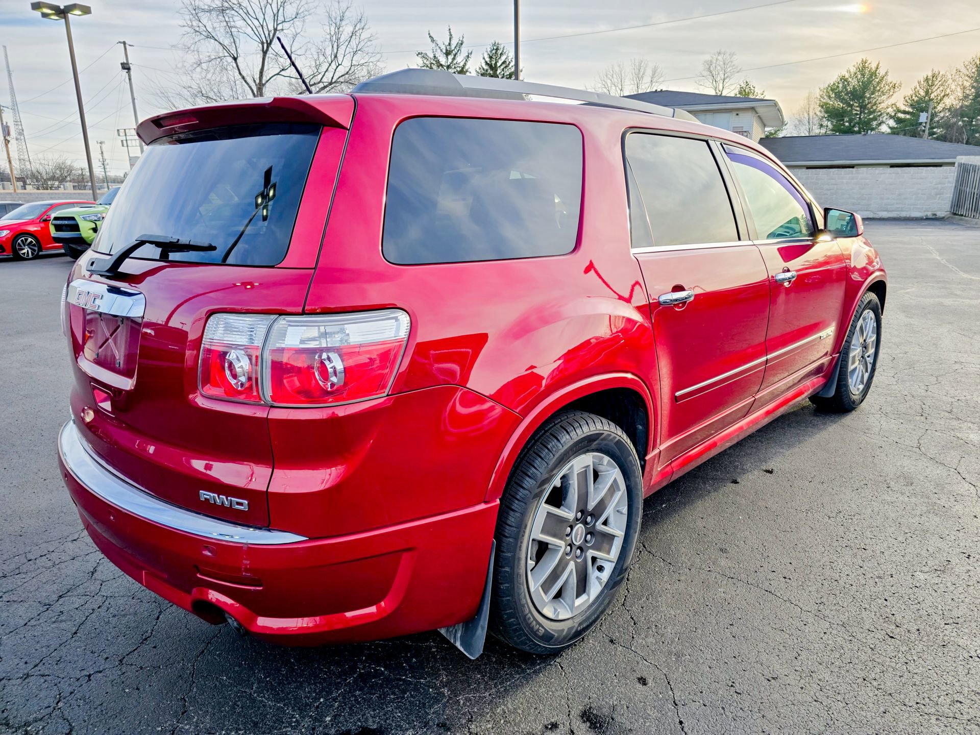 Used 2012 GMC Acadia Denali image 9