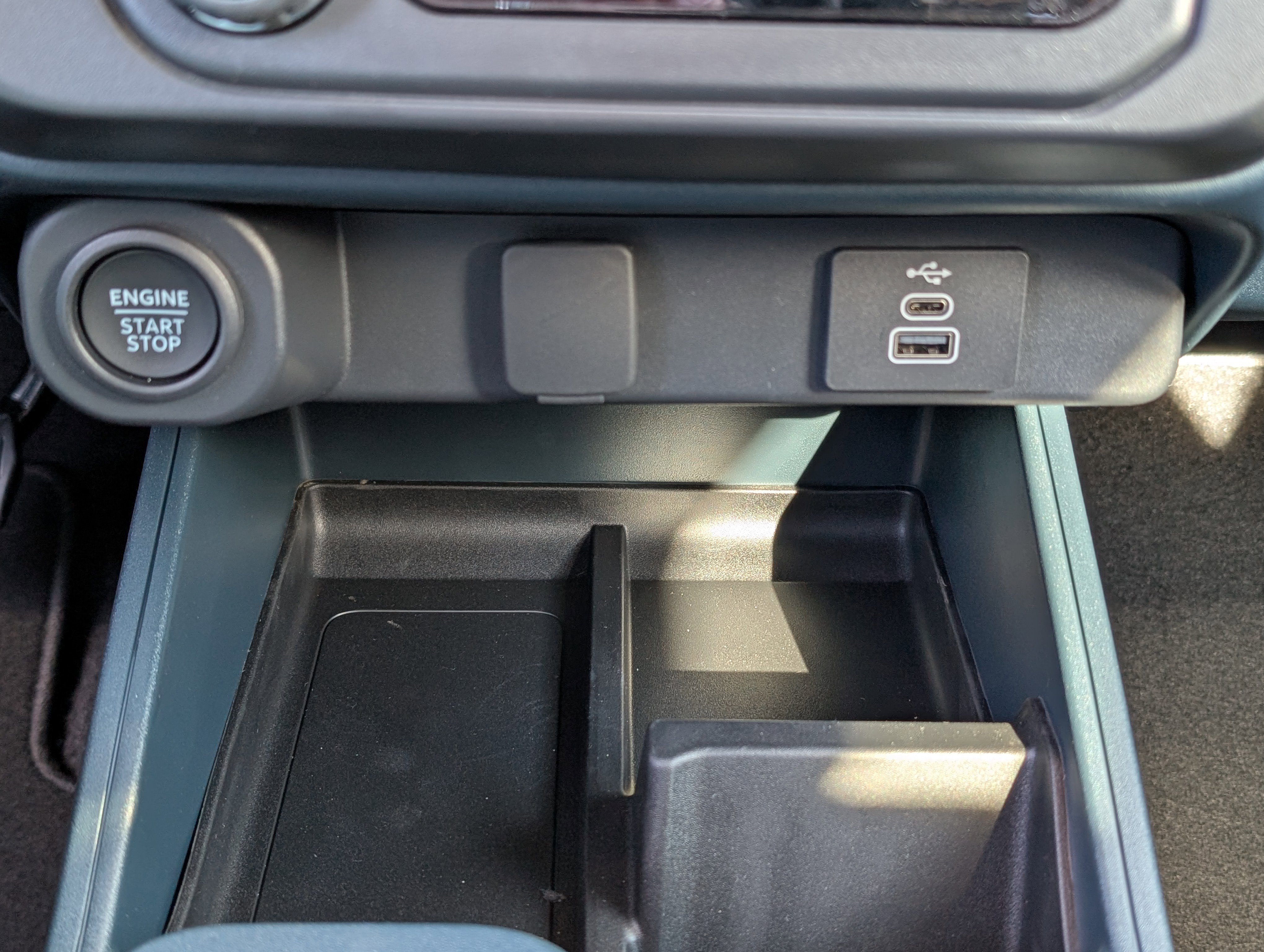 New 2025 Ford Maverick XLT w/ XLT Luxury Package image 23